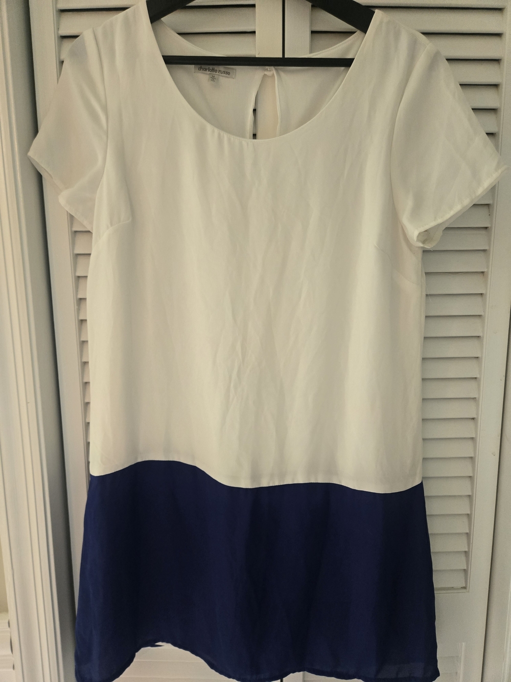 Charlotte Russe White and Navy Colorblock Short Sleeve Tunic